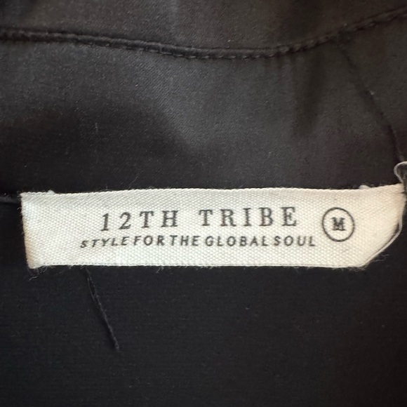 12TH TRIBE Danica Satin Western Flame Black Button Down Shirt Size Medium - Picture 5 of 7